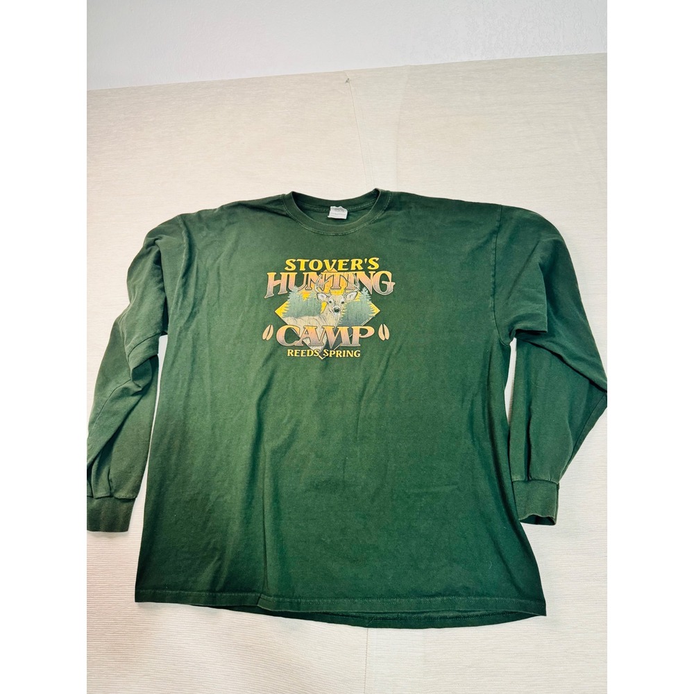 Gildan Mens Stovers Hunting Camp Long Sleeve Graphic T-Shirt 2XL Green